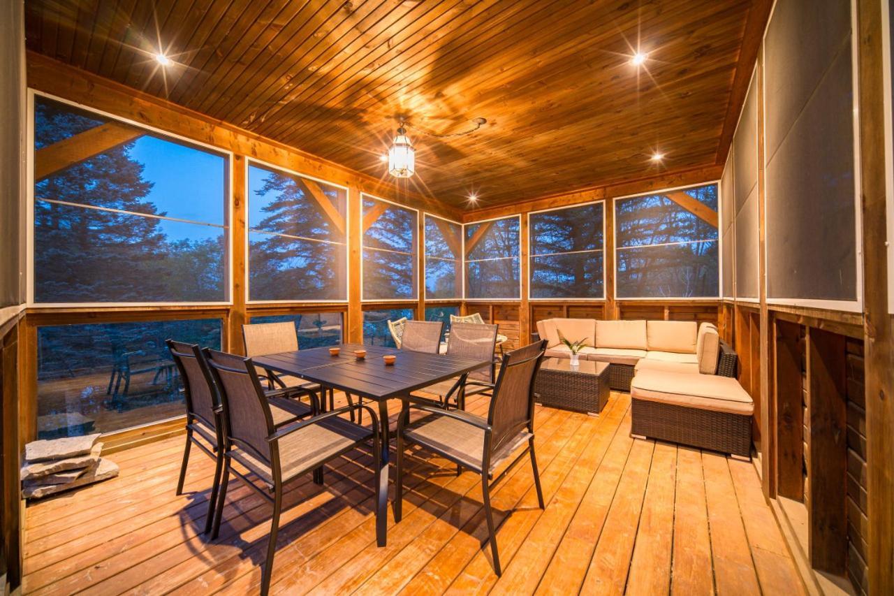 Muskokawaterfront Pooltable 98Tv 6Acres Villa ฮันต์สวิลล์ ภายนอก รูปภาพ